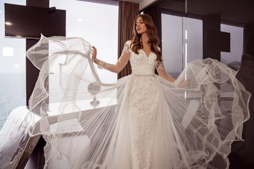 https://elisebride.ro/images/stories/virtuemart/product/VWD-SL04       (1).jpg